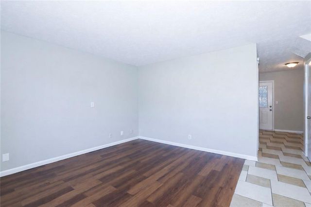 320 Sprucewood Court, Lawrenceville, GA 30046