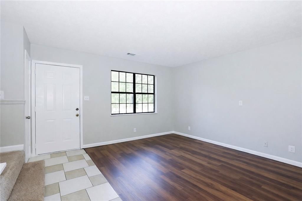 320 Sprucewood Court, Lawrenceville, GA 30046