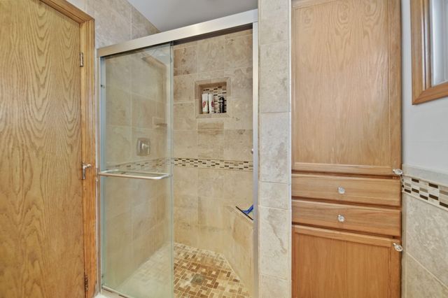 318 Cedar Street, Cambridge Twp, MI 49230