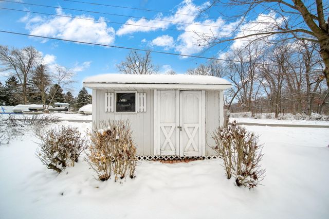 318 Cedar Street, Cambridge Twp, MI 49230