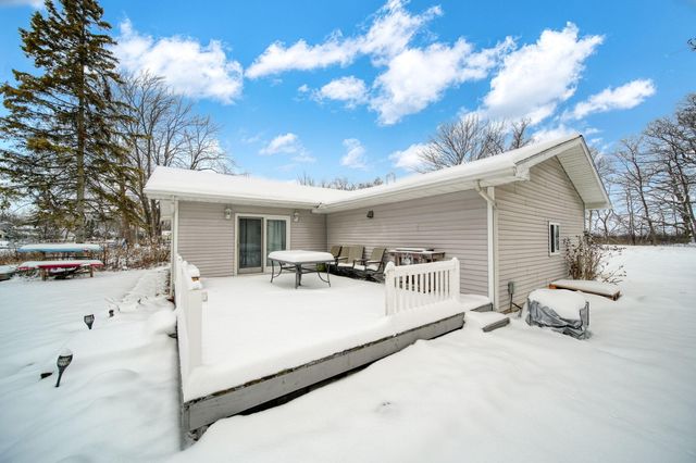 318 Cedar Street, Cambridge Twp, MI 49230