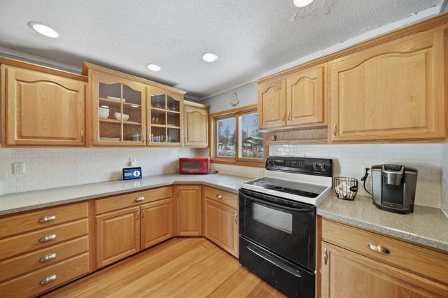 318 Cedar Street, Cambridge Twp, MI 49230