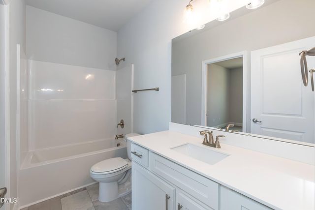 49 Galway Road, Lillington, NC 27546