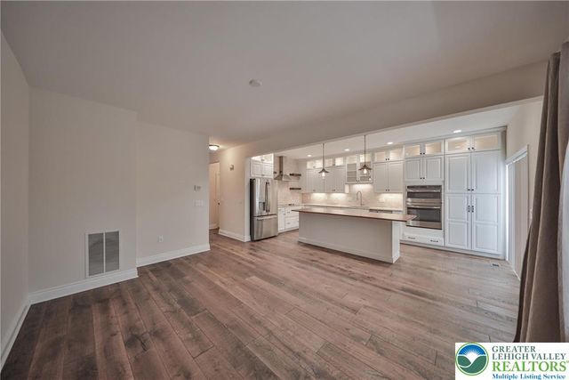 2529 Gila Drive, Forks Twp, PA 18040