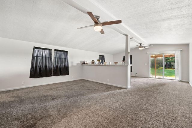 9730 Lake Road NE, Millersport, OH 43046