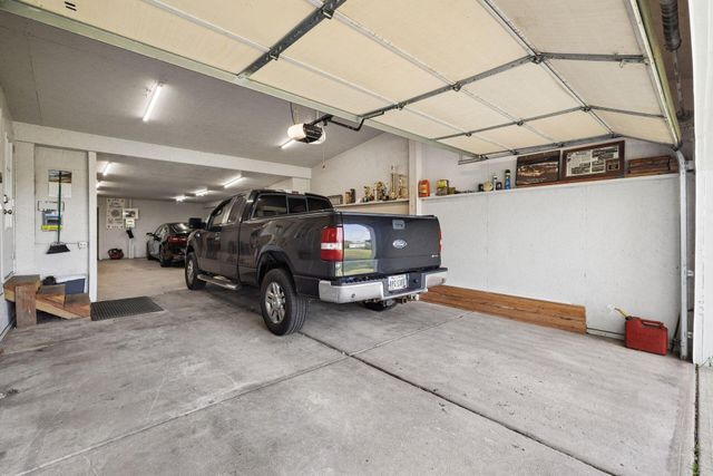 9730 Lake Road NE, Millersport, OH 43046