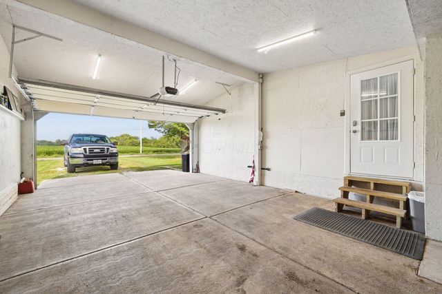 9730 Lake Road NE, Millersport, OH 43046