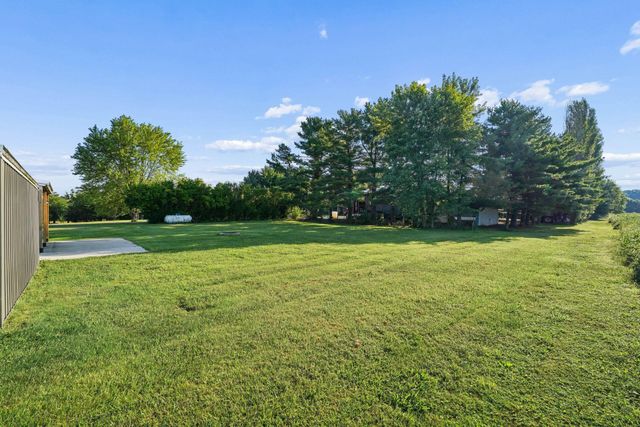 9730 Lake Road NE, Millersport, OH 43046