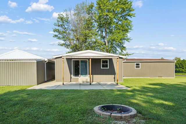9730 Lake Road NE, Millersport, OH 43046