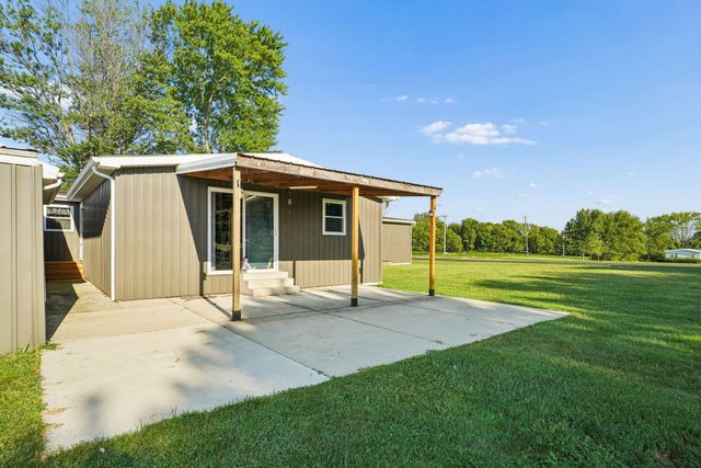 9730 Lake Road NE, Millersport, OH 43046