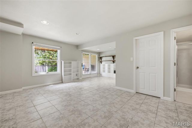 1722 Blue Oak Drive, Chesterfield, MO 63017