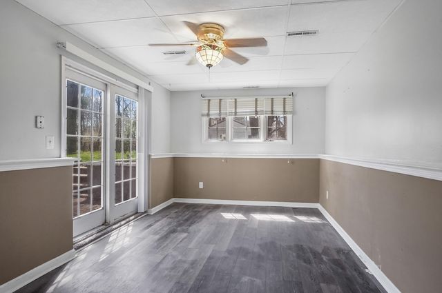 429 Royal Avenue, Royal Oak, MI 48073