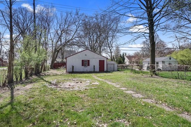 429 Royal Avenue, Royal Oak, MI 48073