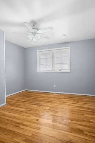 429 Royal Avenue, Royal Oak, MI 48073