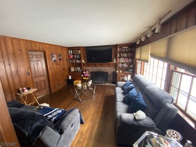 14 Sunrise Dr, Warren Twp., NJ 07059