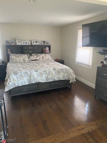 14 Sunrise Dr, Warren Twp., NJ 07059