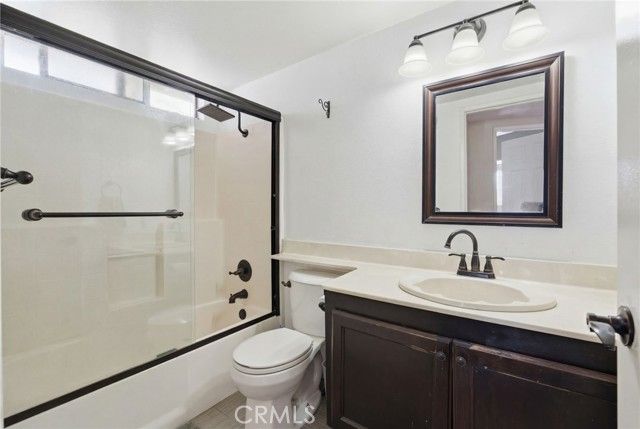 23410 Woodlander Way, Moreno Valley, CA 92557