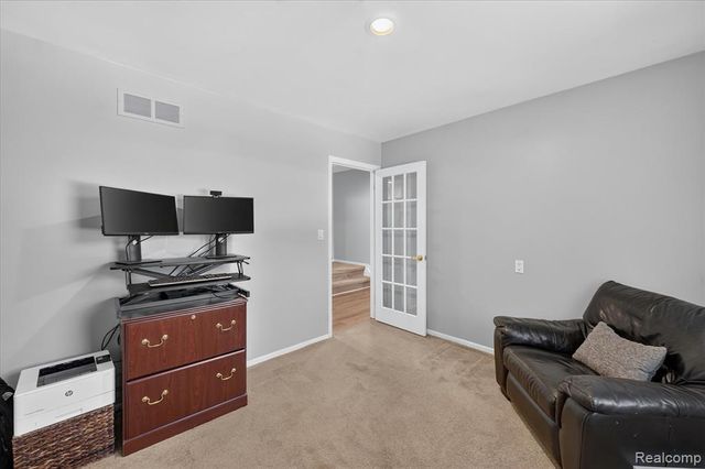 31136 Carriage Hill Court, Farmington Hills, MI 48331