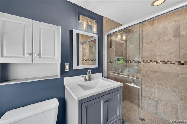 31136 Carriage Hill Court, Farmington Hills, MI 48331