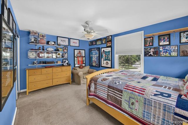 31136 Carriage Hill Court, Farmington Hills, MI 48331
