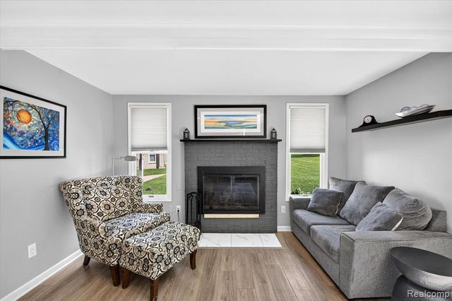31136 Carriage Hill Court, Farmington Hills, MI 48331