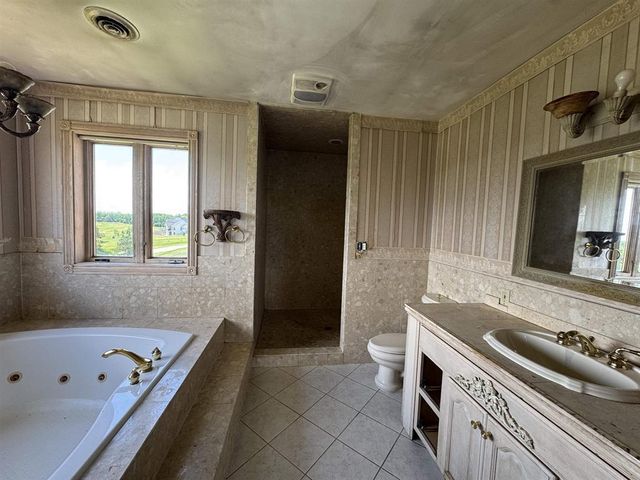 W1183 Siena CIRCLE, Lake Geneva, WI 53147