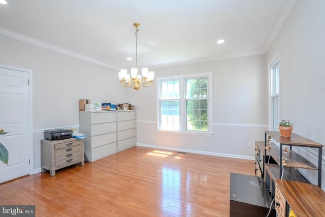 37 KINGLET DR S, Cranbury, NJ 08512