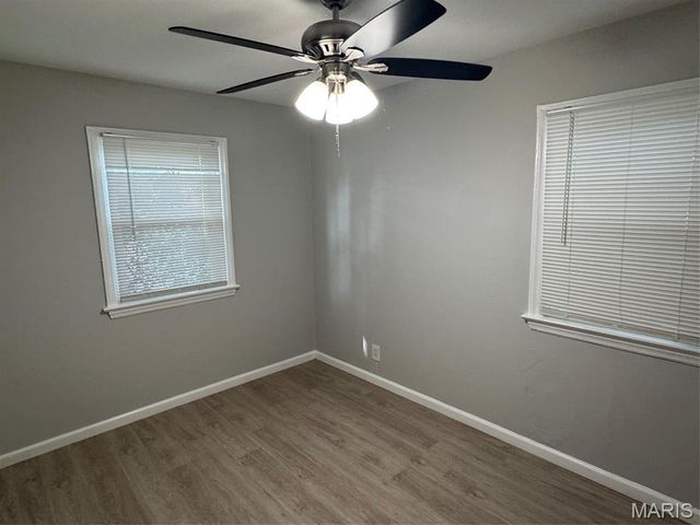 3148 Saint David Lane, St Ann, MO 63074