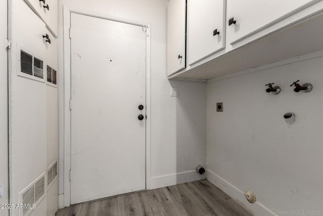 4558 W MARYLAND Avenue, Glendale, AZ 85301