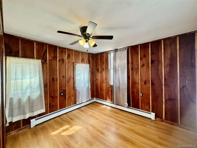 1 Royal Acres Drive, Middletown, NY 10940