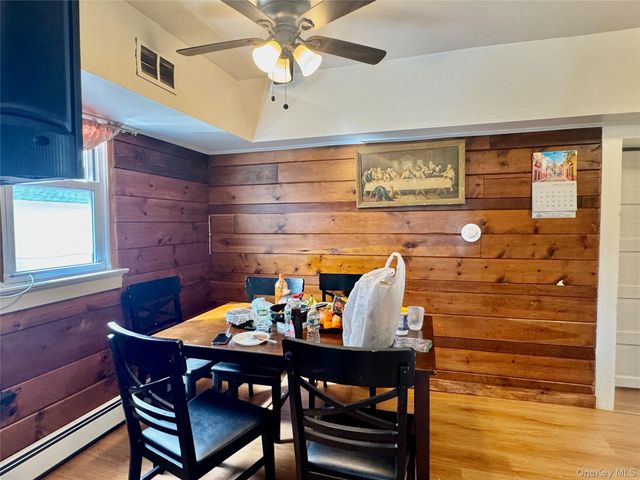 1 Royal Acres Drive, Middletown, NY 10940