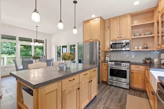 4272 Peppers Lane, Signal Mountain, TN 37377