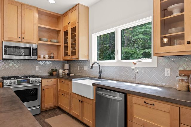 4272 Peppers Lane, Signal Mountain, TN 37377