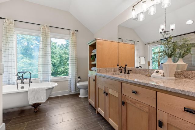 4272 Peppers Lane, Signal Mountain, TN 37377