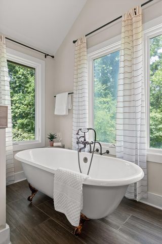 4272 Peppers Lane, Signal Mountain, TN 37377
