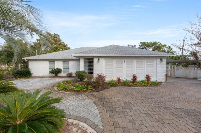 189 N Beach Drive, Miramar Beach, FL 32550