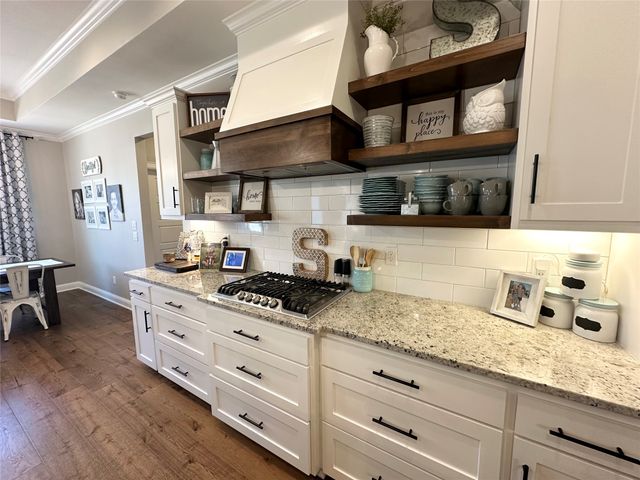 7334 TULE CREEK Lane, Tyler, TX 75703