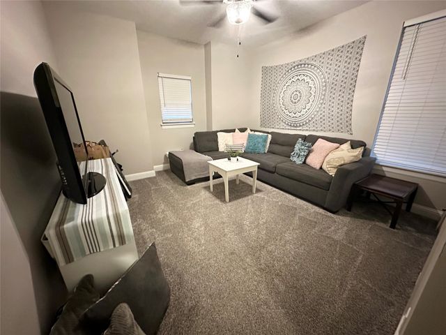 7334 TULE CREEK Lane, Tyler, TX 75703