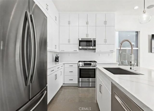 2705 Paragon, Palm Springs, CA 92262