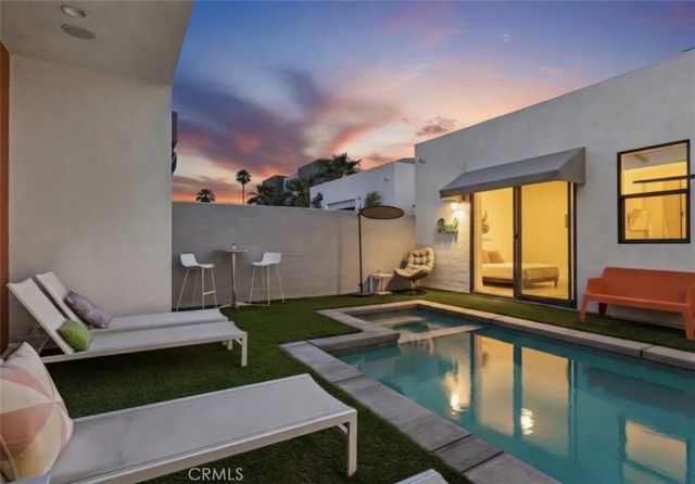 2705 Paragon, Palm Springs, CA 92262