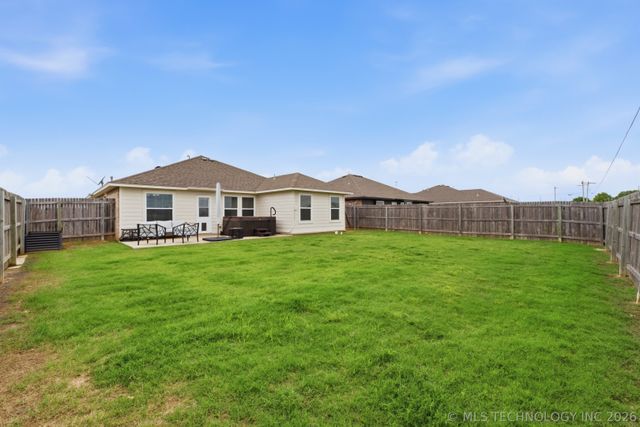 13543 N 132nd East Avenue, Collinsville, OK 74021