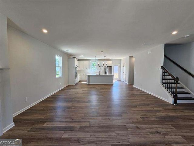 3250 Willow Glade Tr, Lawrenceville, GA 30043