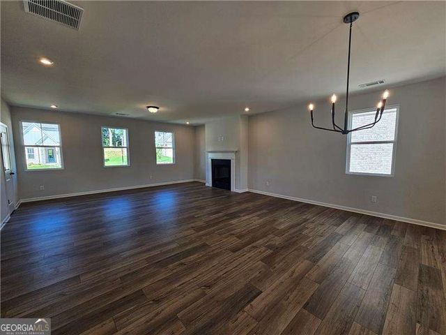 3250 Willow Glade Tr, Lawrenceville, GA 30043