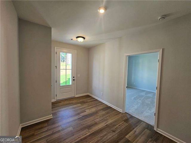 3250 Willow Glade Tr, Lawrenceville, GA 30043