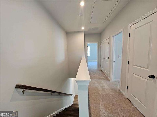 3250 Willow Glade Tr, Lawrenceville, GA 30043
