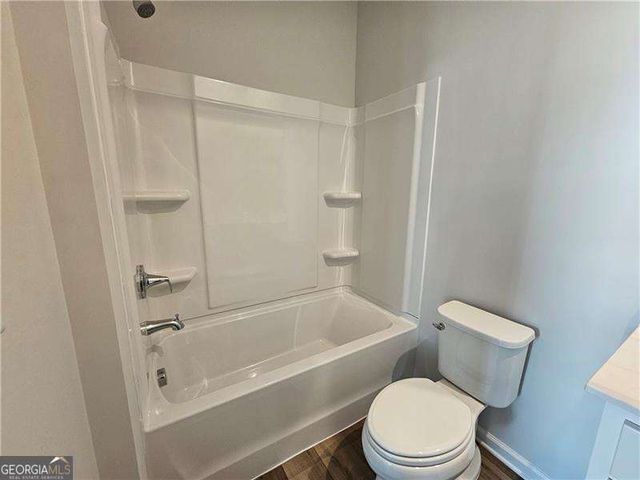 3250 Willow Glade Tr, Lawrenceville, GA 30043