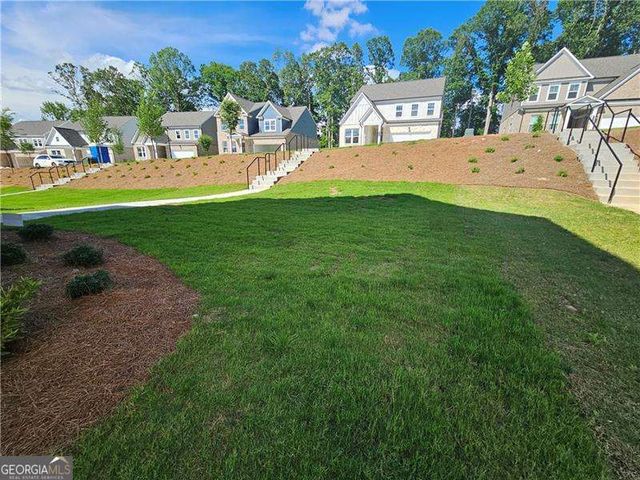 3250 Willow Glade Tr, Lawrenceville, GA 30043