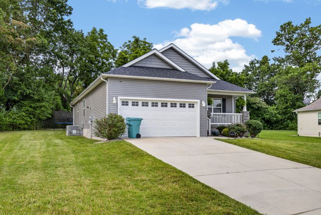 3 Patrick Dr, Crossville, TN 38555