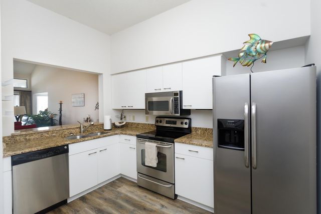 331 Wendover Ct Apt 12F, Myrtle Beach, SC 29572