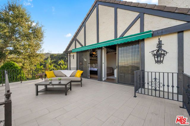 3722 Alonzo Avenue, Encino (los Angeles), CA 91316